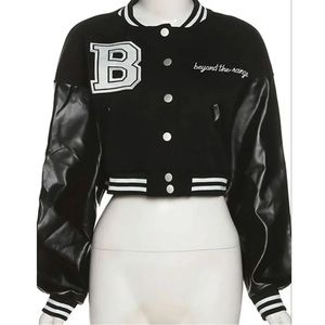 Women’s M Black/White Long Sleeve Varsity Bomber Jacket Button 2 Slant Pockets